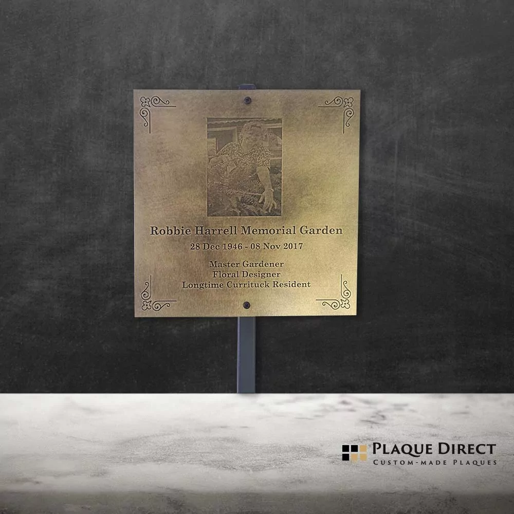 In Loving Memory Plaque (Gold Brass Plaque)